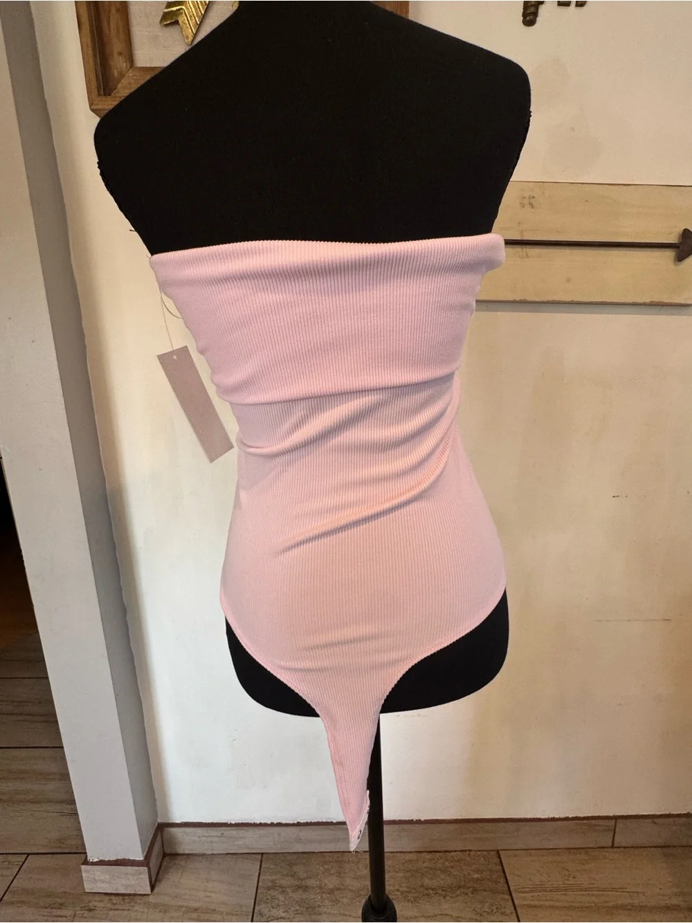 Seamless Strapless Ribbed Bandeau Bodysuit - Light Pink